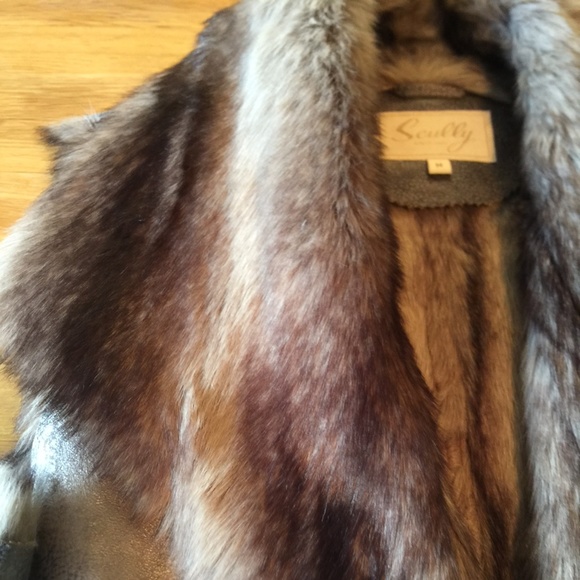 Scully Women's Faux Fur/Suede Vest - Picture 4 of 4